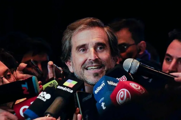 El diputado Bertie Benegas Lynch desprecia al Congreso: 