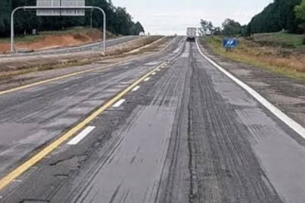 Argentina: inician reparaciones en las rutas nacionales 14 y 12 qué atraviesan Corrientes