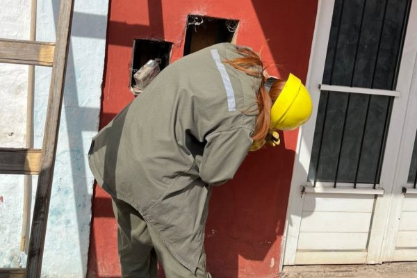 En pleno verano la DPEC no se detiene: corte de servicio a colgados en el interior