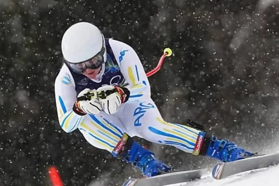 La joven Nicole Begué debutó en Juegos Olímpicos de Invierno 2026 y fue la argentina más sobresaliente del domingo