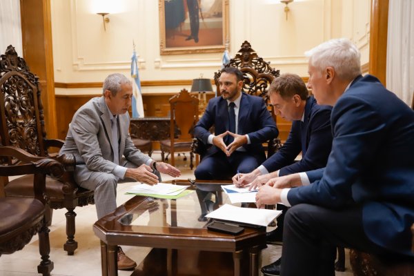 Argentina: expectativas por el encuentro del gobernador Valdés con “Toto” Caputo