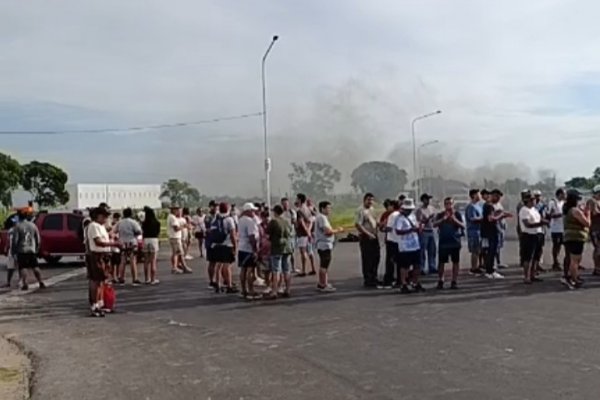 Argentina: Despedidos de la textil Alal vuelven a cortar una ruta de acceso a Goya