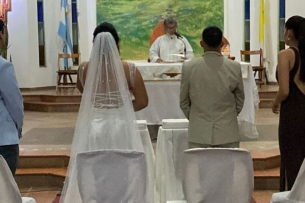 Llegó al Vaticano el escándalo por el casamiento Trans en Corrientes