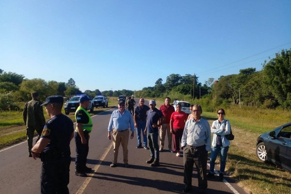 URGENTE: Usuarios de la DPEC cortaron una ruta en el interior de Corrientes. 300% de aumento