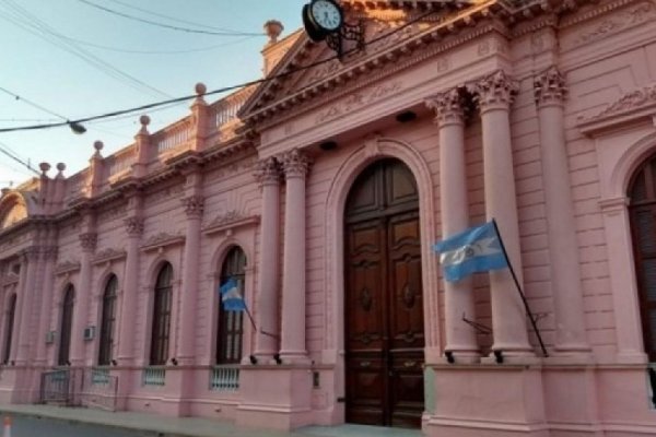 Aumento del 6% también a empleados estatales de Corrientes