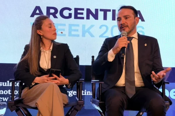 Juan Pablo Valdés culminó su participación en Argentina Week ponderando los beneficios del gas natural en Corrientes