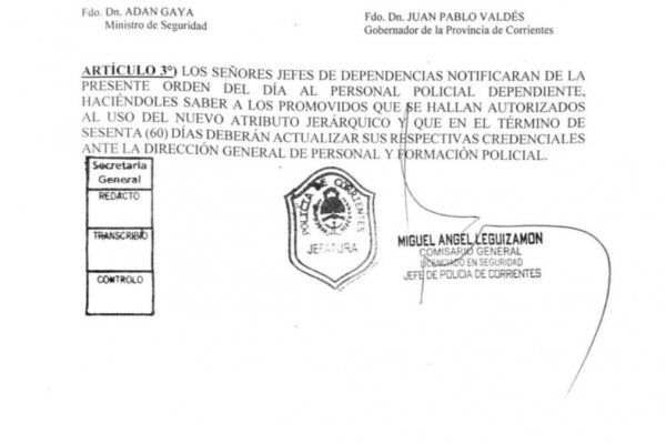 Juan Pablo Valdés ascendió a casi 2000 policías en Corrientes