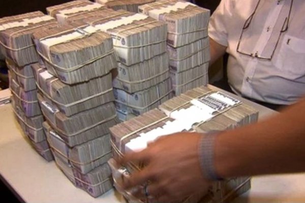 Se fue marzo y dejó 180 mil millones en coparticipación federal para Corrientes