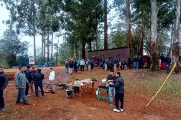 Intendente de Virasoro vetó la ordenanza de ayuda económica para los trabajadores de la Forestal Tapebicuá