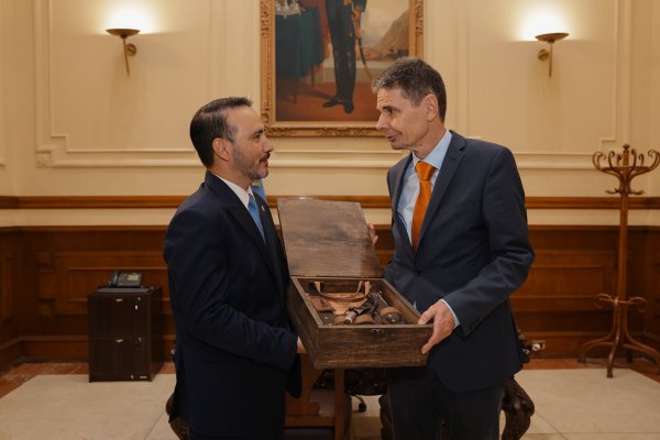 Anuncio oficial: el puerto de Ituzaingó Corrientes operará dentro de 45 días