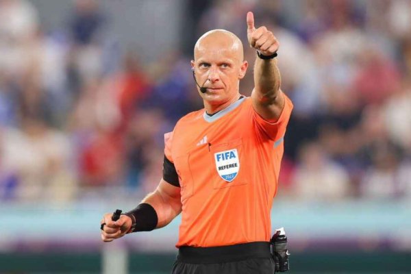 Szymon Marciniak dirigirá Argentina - Argelia por el primer partido de la fase de grupos