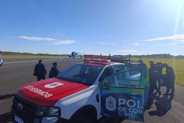 Imágenes de cómo fue el operativo en el aeropuerto correntino tras la amenaza de bomba