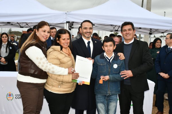 Valdés encabezó el 113° aniversario de Colonia Libertad y anunció nuevas obras para impulsar el desarrollo local