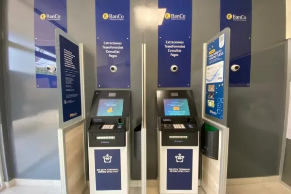 Inicia el pago de Plus de Refuerzo para estatales correntinos